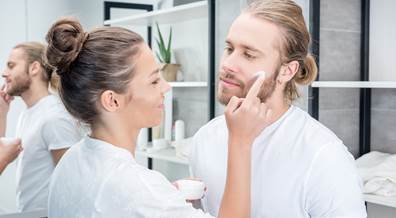 Marital Status Tied to Earlier Presentation of Melanoma Marital Status Tied to Earlier Presentation of Melanoma